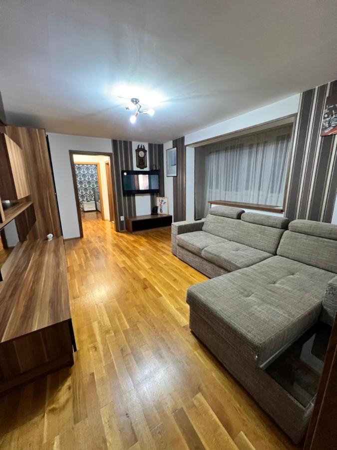 Debo Apartament Lugoj Buitenkant foto